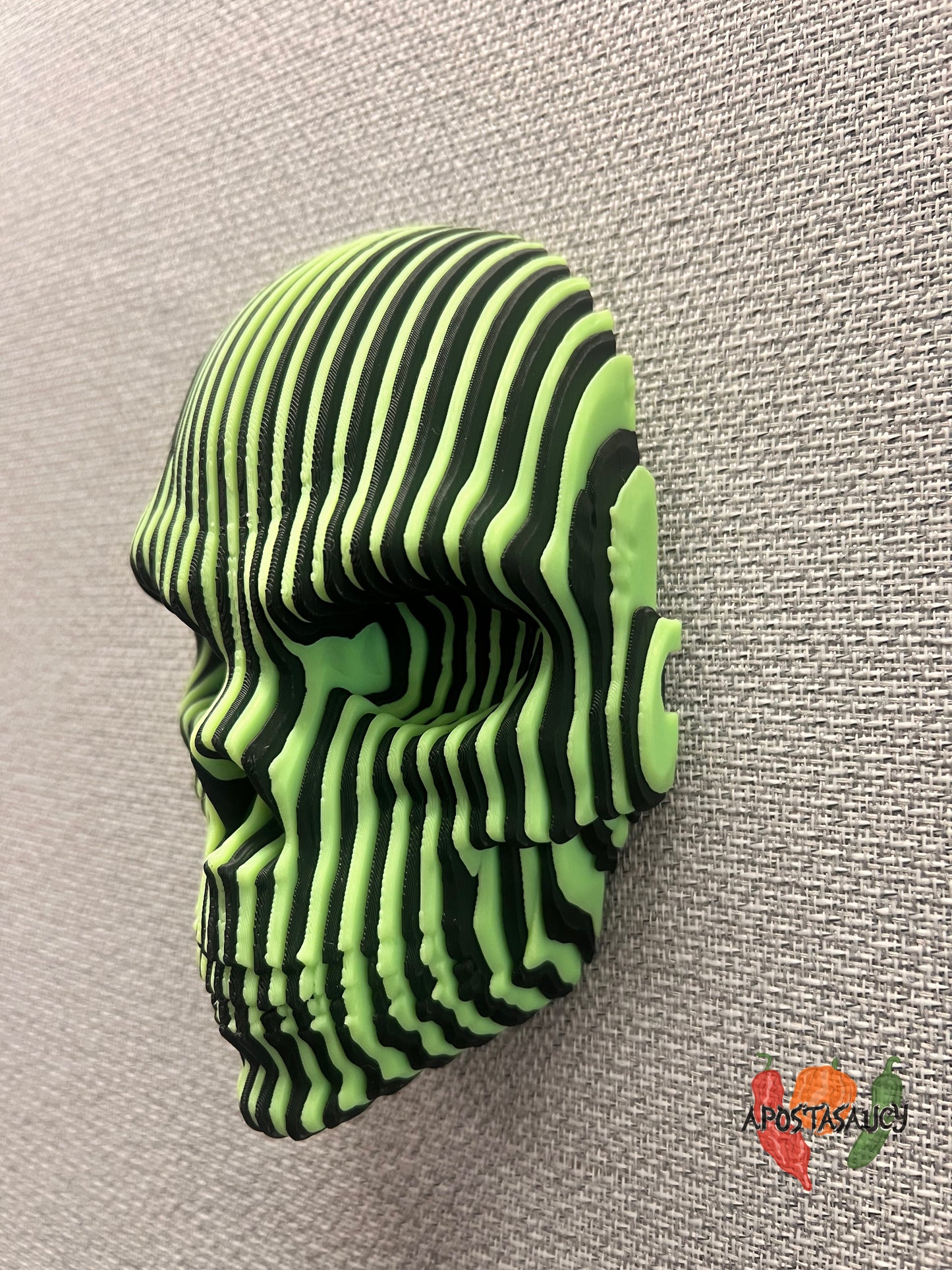 Quantum skull decoration